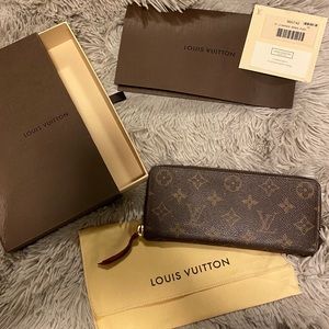 Louis Vuitton Monogram Clemence Wallet Fuschia